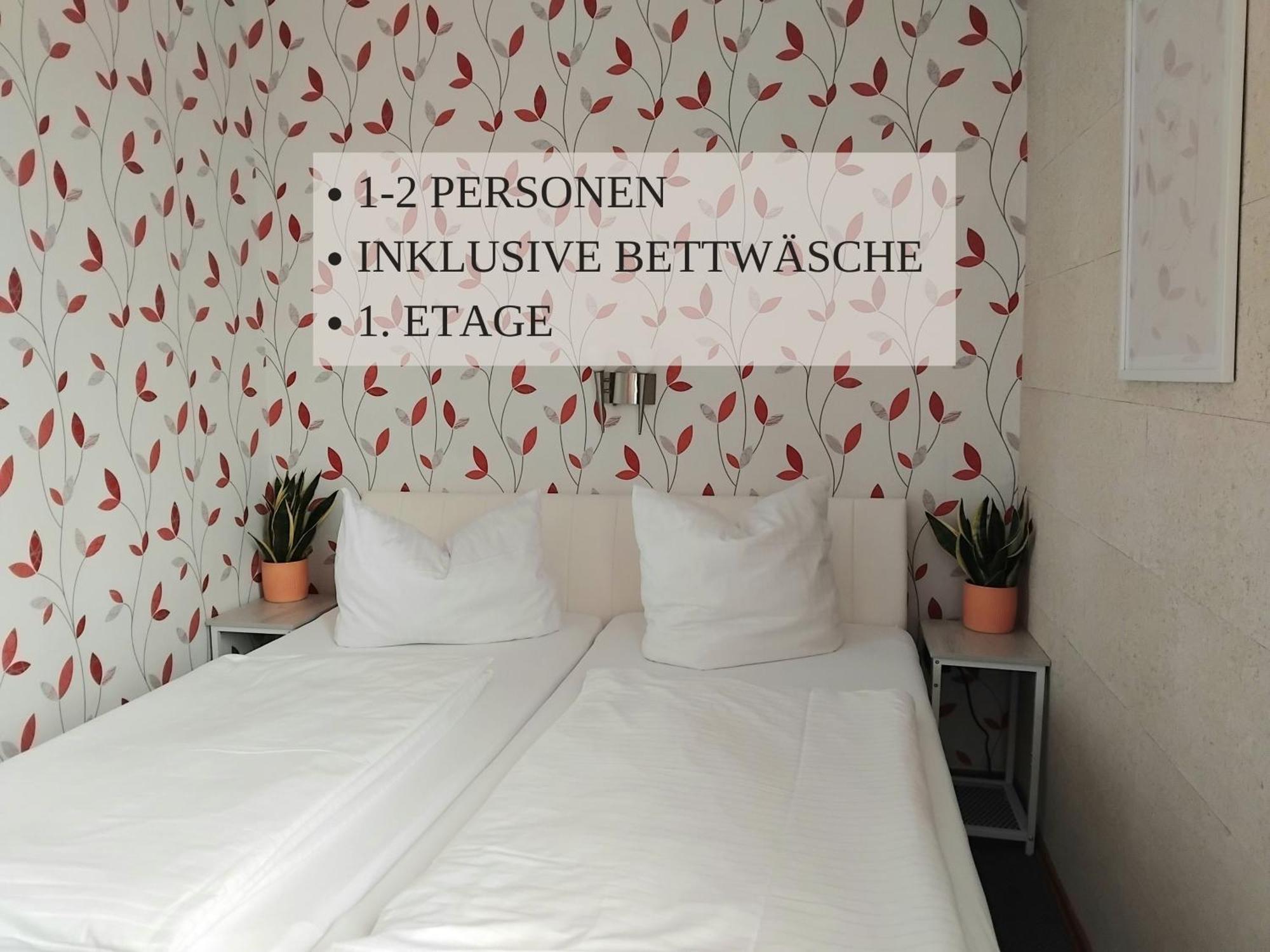 Haus Krabbe: Pet-Friendly Apartment with Free Parking Wremen Exterior photo